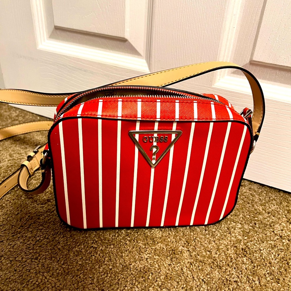 Guess Crossbody bag